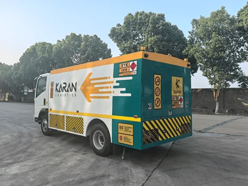 Howo Fuel Truck-Camión ligero-3