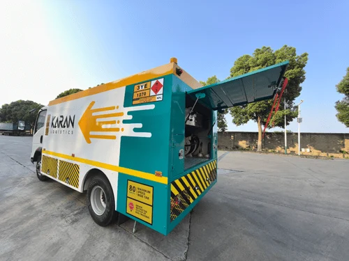 Howo Fuel Truck-Camión ligero-8