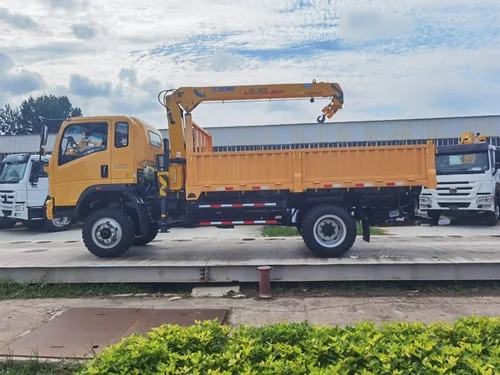 Sinotruk Howo 4X2 Grúa Camión Ligero-1