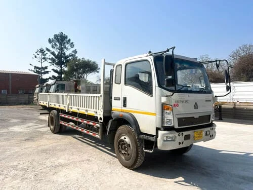 Sinotruk-Howo-4x2-camión-de-carga-11