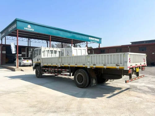 Sinotruk-Howo-4x2-camión-de-carga-21
