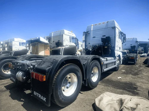 Sinotruk sitrak G7S 6x4 Tractor-4
