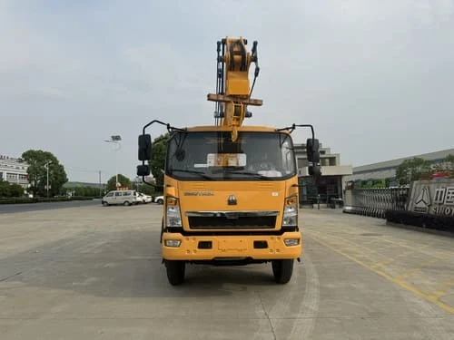 SINOTRUK HOWO 4X2 Camión con Plataforma de Trabajo Aéreo-7