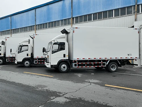 شاحنة ثلاجة SINOTRUK HOWO 4x2 SINOTRUK 4x2 - 7