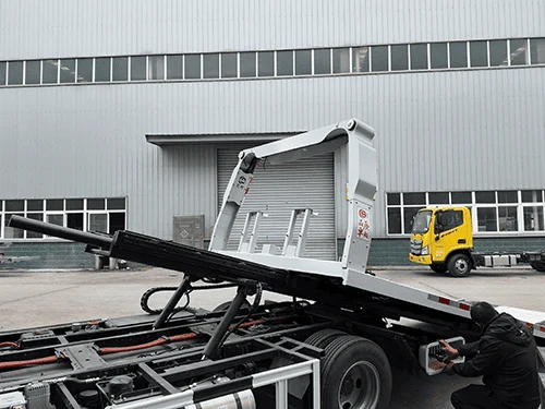 SINOTRUK HOWO 4×2 Camión de remolque-8