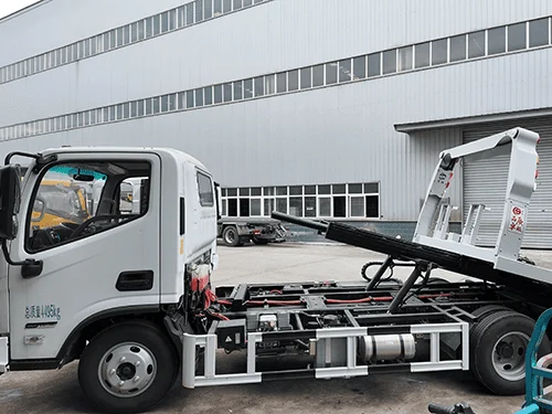 SINOTRUK HOWO 4×2 Camión de remolque-9