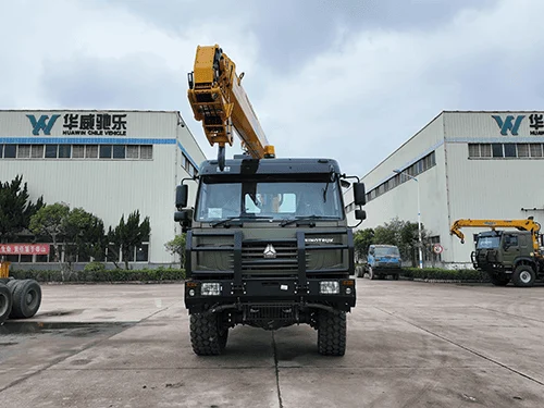 SINOTRUK HOWO 6X4 Camión Grúa con Grúa Telescópica de 10T-2