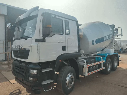 SINOTRUK HOWO TX 6X4 CAMIÓN HORMIGONERA-2