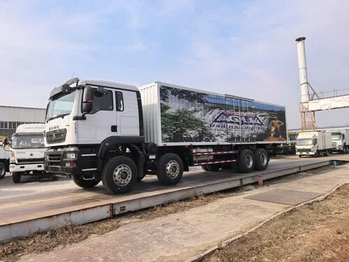 Caminhão para serviço pesado SINOTRUK HOWO TX 8x4 Box Body-3